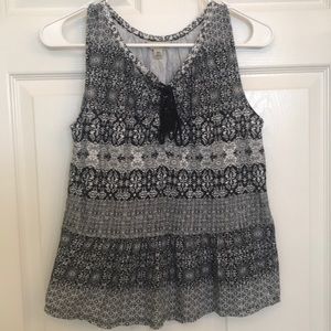 Lucky Brand Ladies Top Black and White NWOT Sz XS